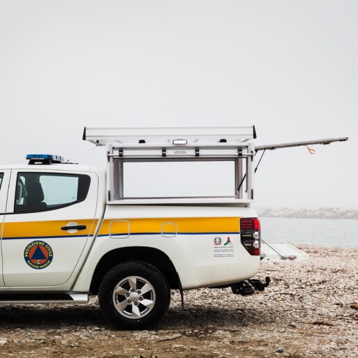 pick-up-polisoccorso-slitta-estraibile-modulo-scarrabile-celiani-allestimento-veicoli